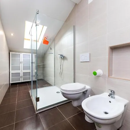 Apartment 3 Bedroom Gorgeous In Trogir